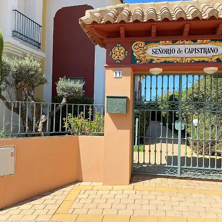 Senorio De Capistrano Casasol *