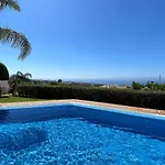 Senorio De Capistrano Casasol *