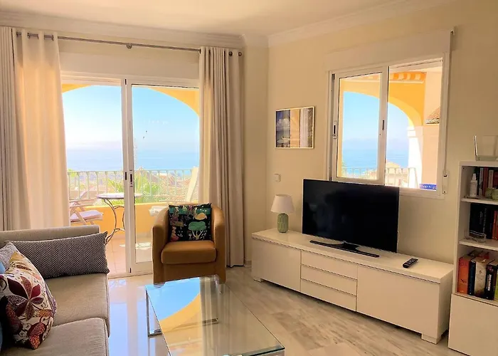 Senorio De Capistrano Casasol * Nerja